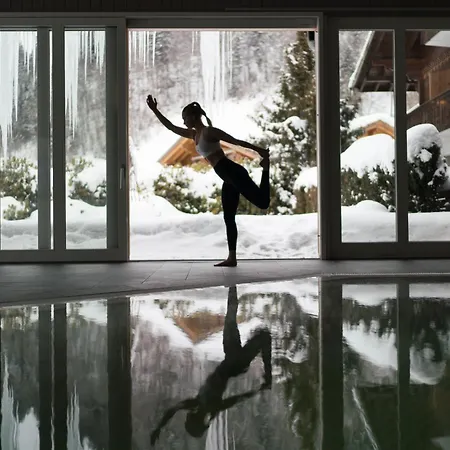 Huus Gstaad 4* זאנן