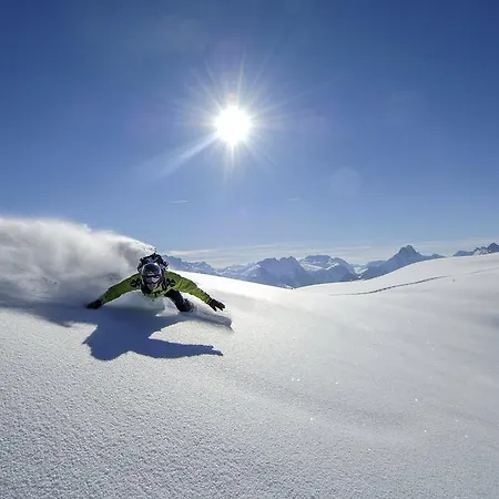 Huus Gstaad