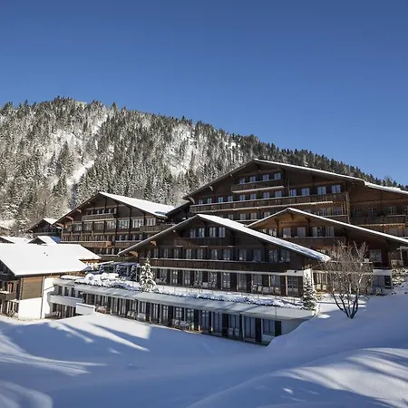 Huus Gstaad Otel Saanen