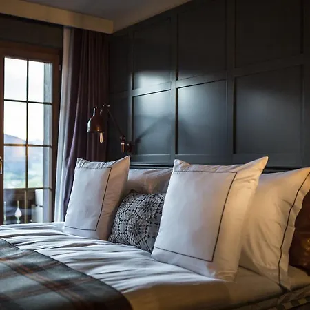 Hotel Huus Gstaad Saanen
