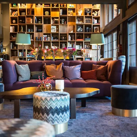 Huus Gstaad Hotel