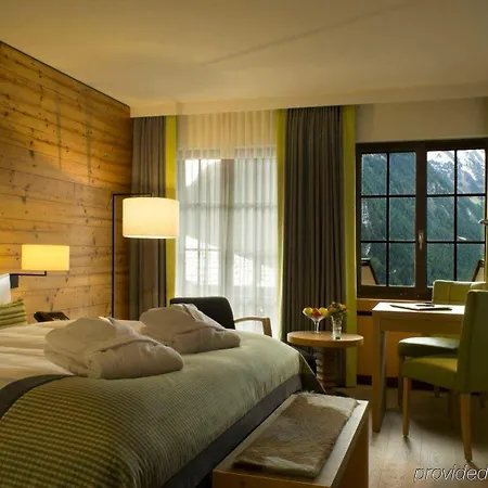 Huus Gstaad