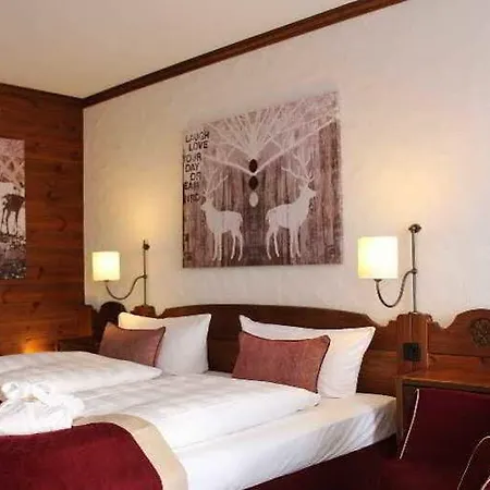 Hotel Huus Gstaad Saanen