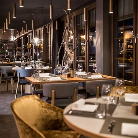 Hotel Huus Gstaad Saanen