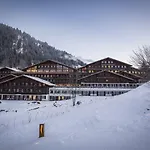 Huus Gstaad 4*